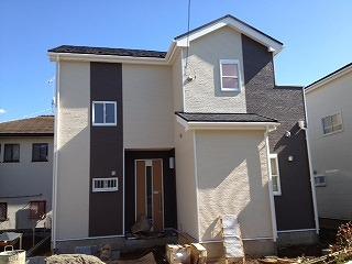 Rendering (appearance). Example of construction