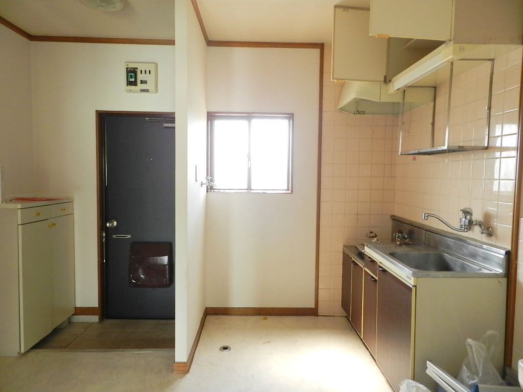 Other room space.  ※ Cleaning before