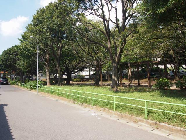 park. 80m to Minamotokita park