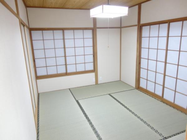 Non-living room. Do not you feel that settles new article of tatami