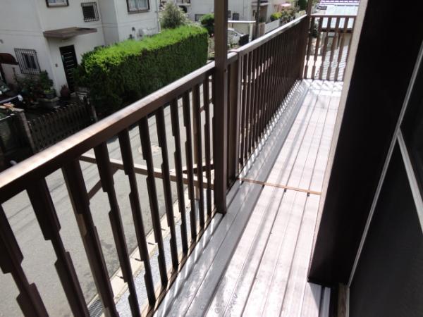 Balcony. And sun-dried of futon, Laundry here