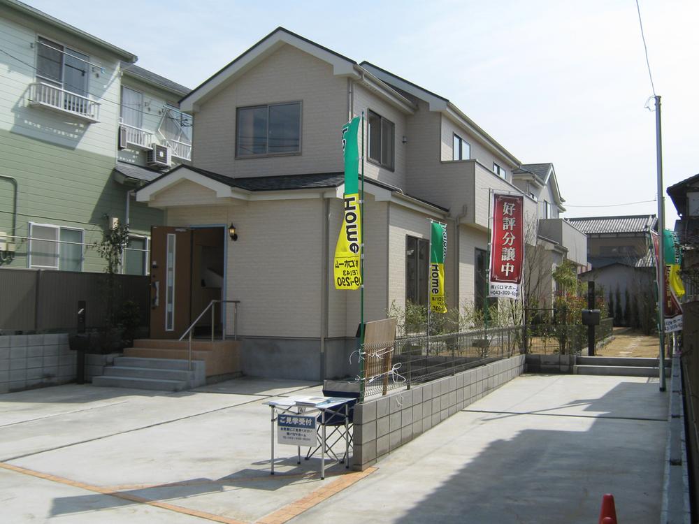 Same specifications photos (appearance). (Building 2) same specification