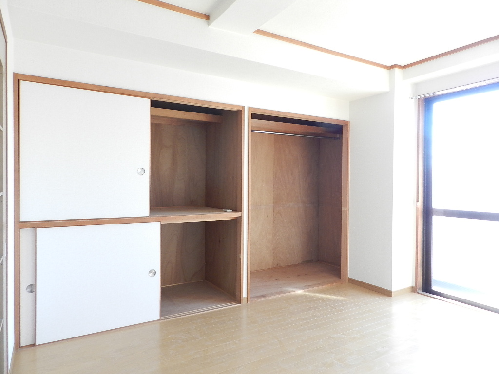 Other room space.  ※ During cleaning