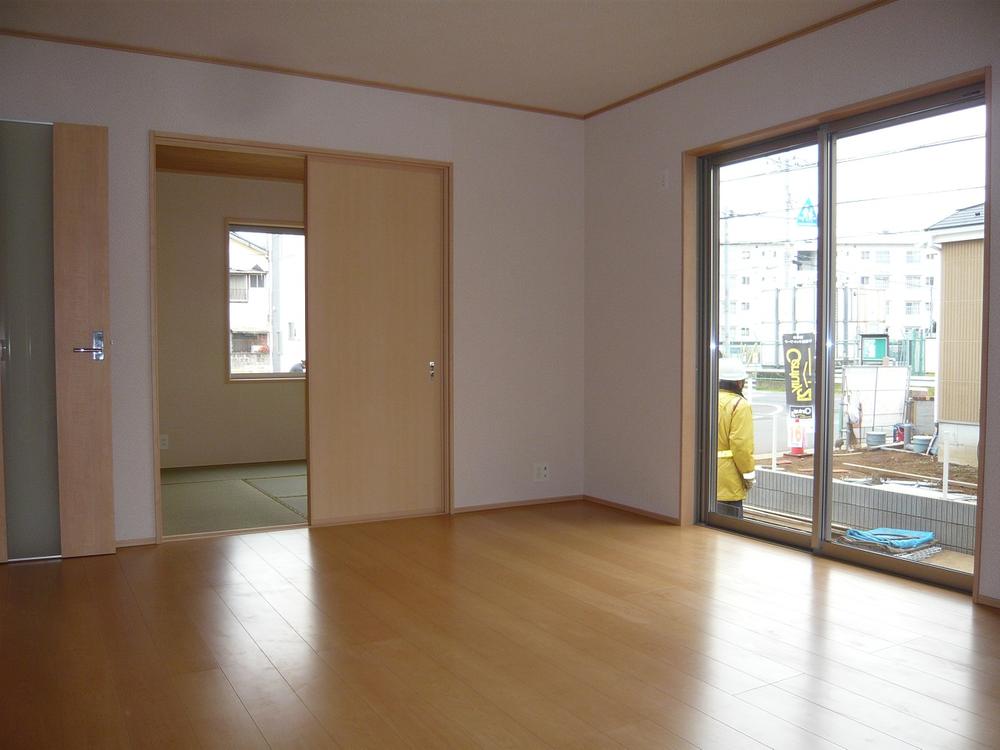 Living. Indoor (12 May 2013) Shooting