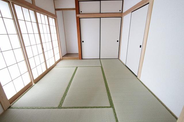 Non-living room. First floor Japanese-style room