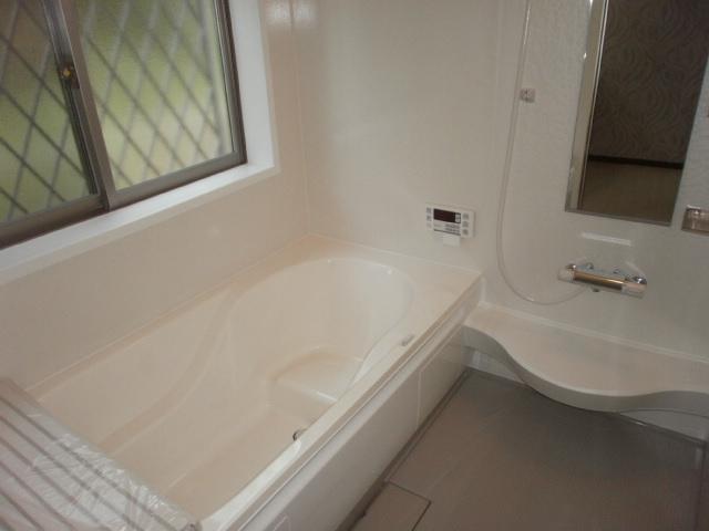 Same specifications photo (bathroom). Example of construction (bathroom)
