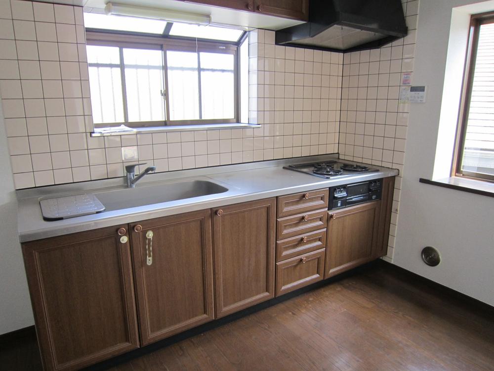 Kitchen. Indoor (April 2013) Shooting