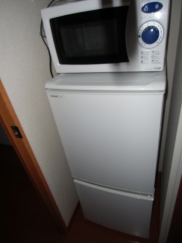 Other Equipment. refrigerator ・ Microwave