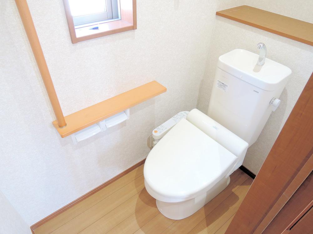 Toilet.  ※ Building 3 Indoor (12 May 2013) Shooting