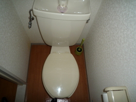 Toilet. Of course, bus ・ Restroom!