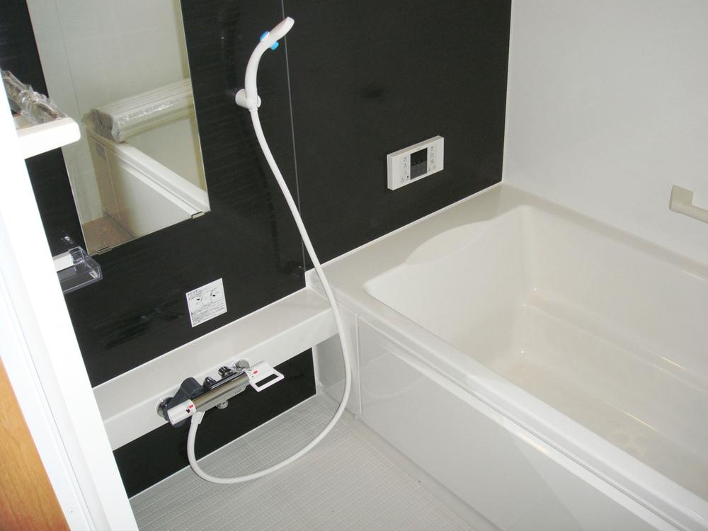 Bathroom. 6 Building Heating function with bathroom, Ventilation dryer