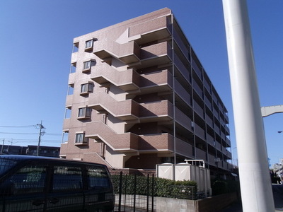 Building appearance. It is the apartment of city gas use