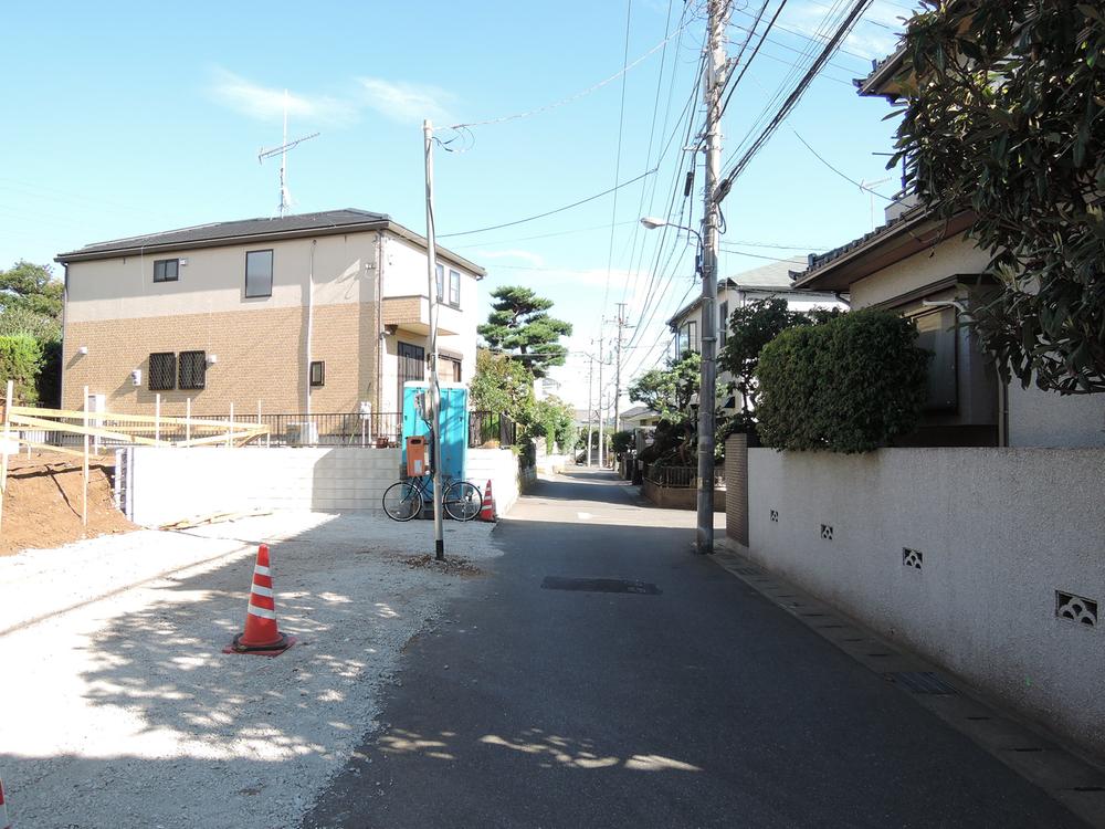 Local photos, including front road. Local (September 2013) Shooting