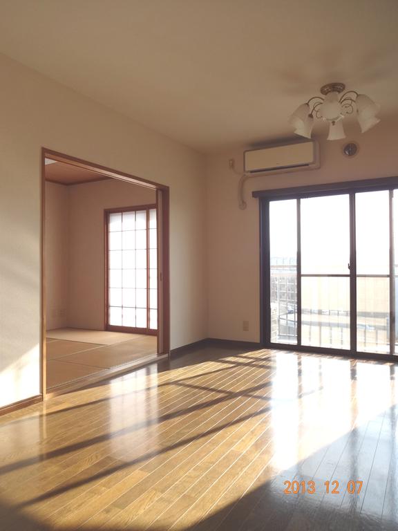 Living and room. Japanese-style room from LDK