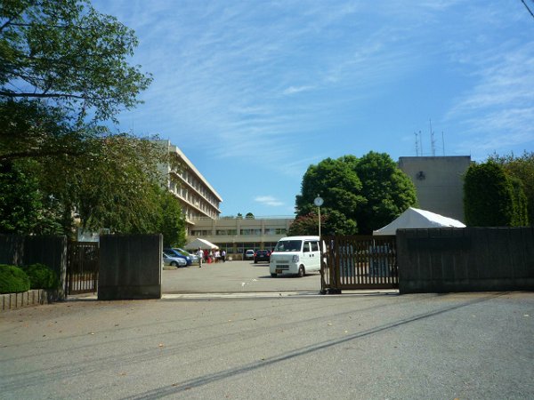 high school ・ College. Wakamatsu High School (High School ・ NCT) to 1700m
