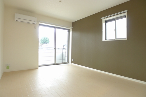 Living and room. LDK11,9 Pledge ・ Air-conditioned