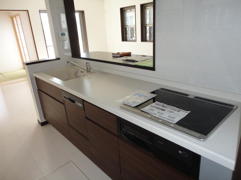 Kitchen. Example of construction