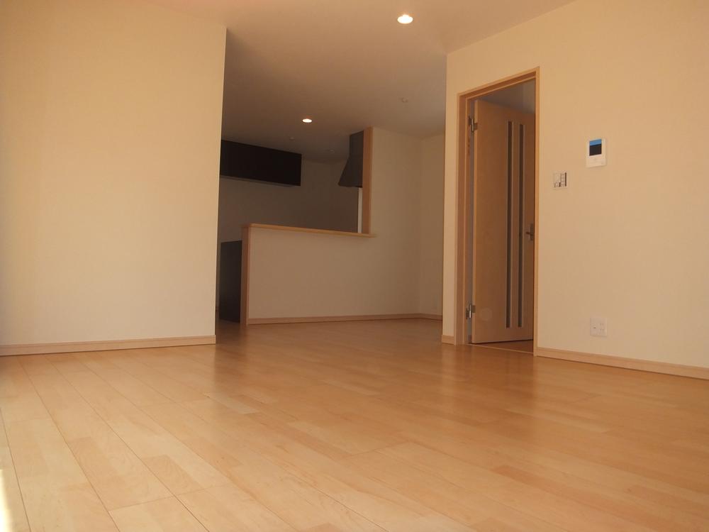 Living. Local (September 2013) Shooting