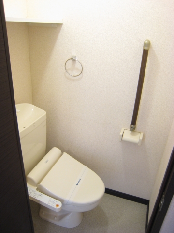 Toilet. With Washlet! With handrail! 