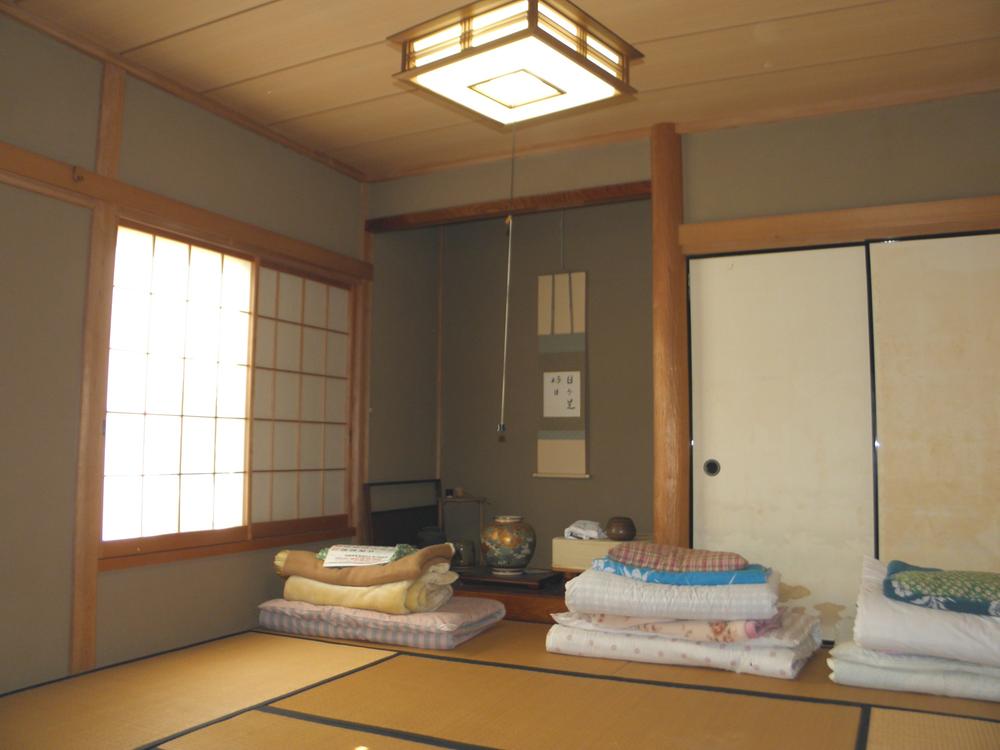 Other introspection. 1st floor Japanese-style room