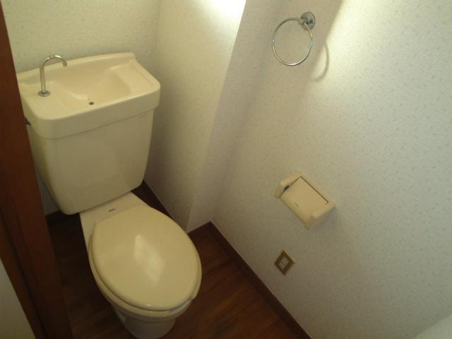 Toilet