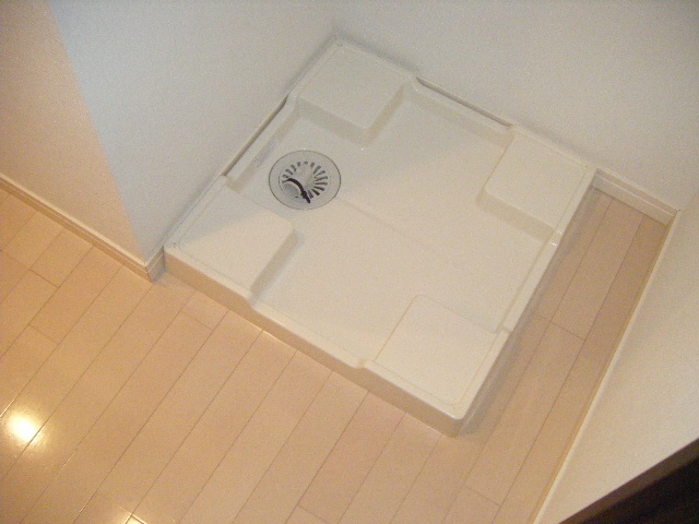 Other room space. It is indoor washing machine Storage