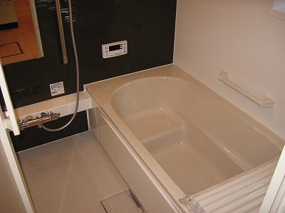 Same specifications photo (bathroom)