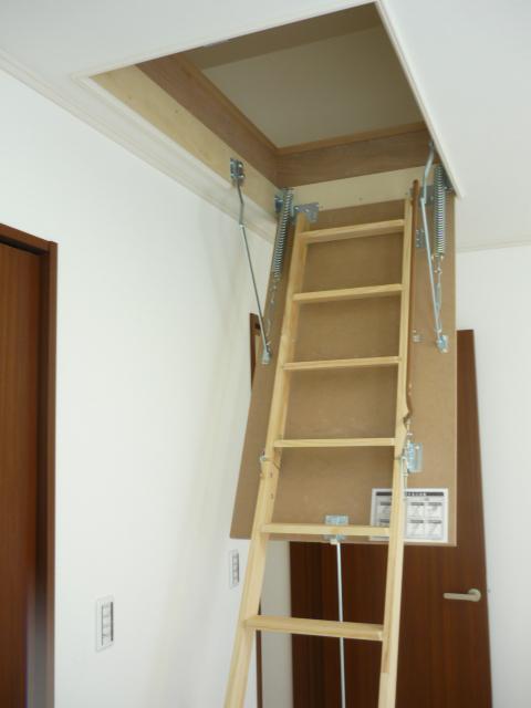 Receipt. Local model house interior