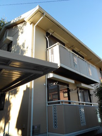 Building appearance. For further information, please contact housemates Funabashi shop 047-435-760