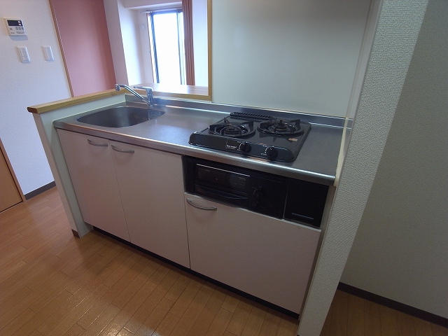 Kitchen. Berigu! System kitchen!