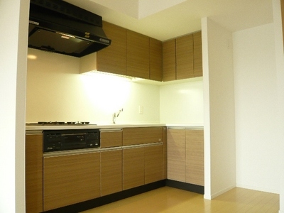 Kitchen. Comfortably spend the time of your cooking ☆