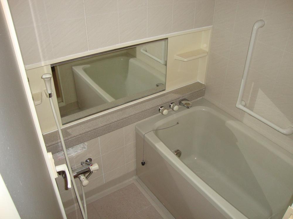 Bathroom. Indoor (June 2013) Shooting