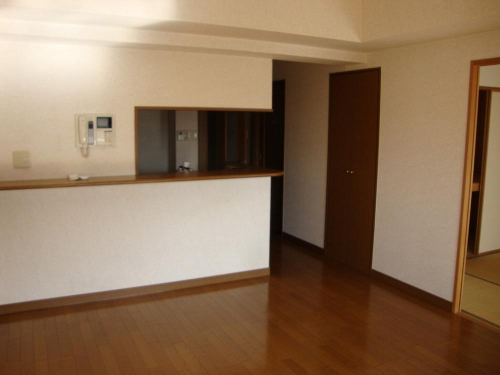 Living. Local (June 2013) Shooting