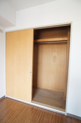 Other Equipment. Storage (closet type) Western-style