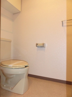 Toilet. It is a toilet with a easy-to-use hand wash basin ☆