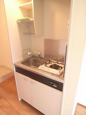 Kitchen. 1-neck with gas stove! It is convenient ☆