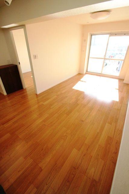 Funabashi, Chiba Prefecture Hamacho 1