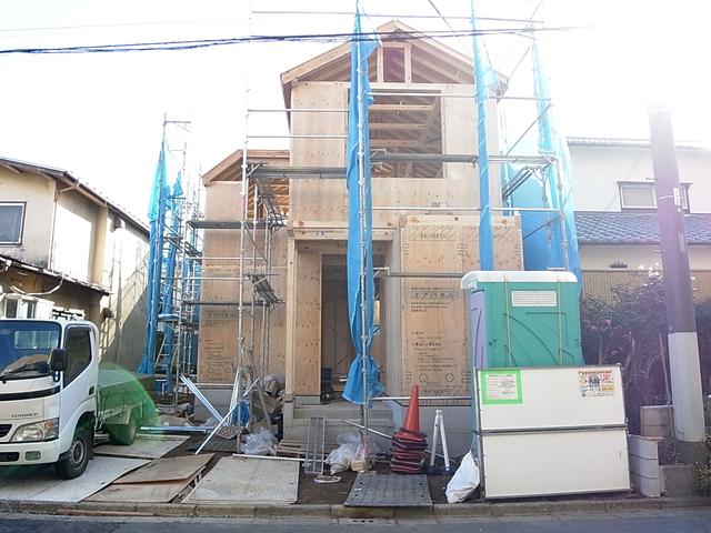 Local appearance photo. Mortgage performance evaluation