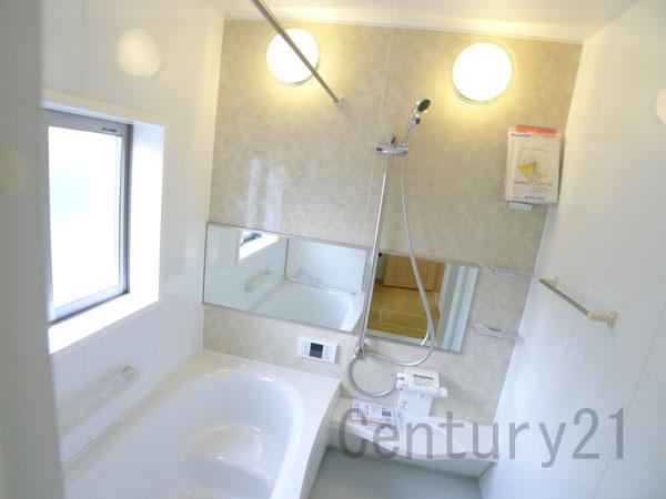 Bathroom. 1 Building