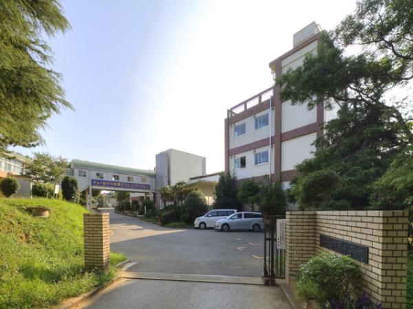 Junior high school. 950m to Funabashi City Maehara junior high school