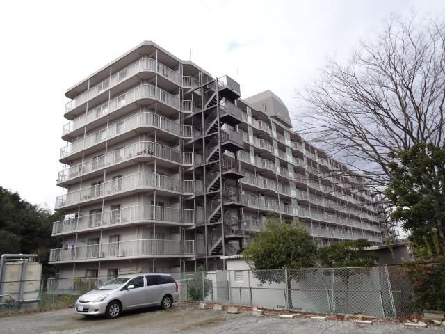 Local appearance photo. It is a large apartment of the total number of units 179 units!