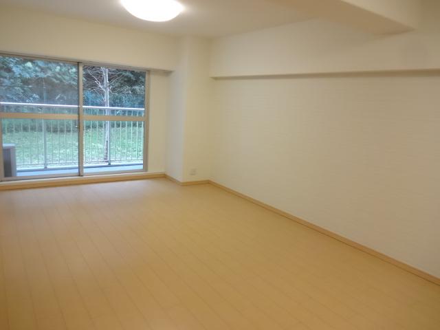 Living. 15.9 Pledge of living has a feeling of opening, It is best to spend with your family.