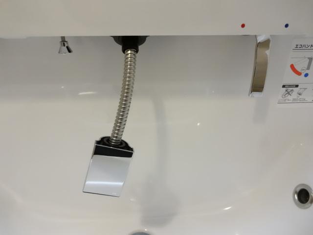 Other Equipment. Saving Eco-handle, Clean with a hose is also happy to.