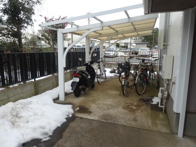 View. Equipped also Covered bicycle parking, A 35-minute bicycle to Funabashi