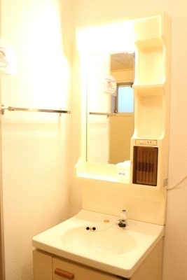 Washroom. It is the washstand ☆ 