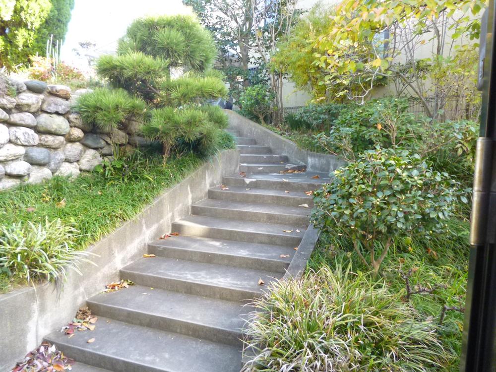 Other. Appearance, such as the Japanese garden in the effective utilization of the slopes