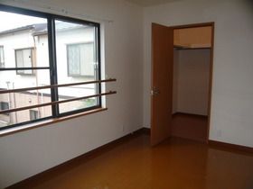 Living and room. There is spacious walk-in closet