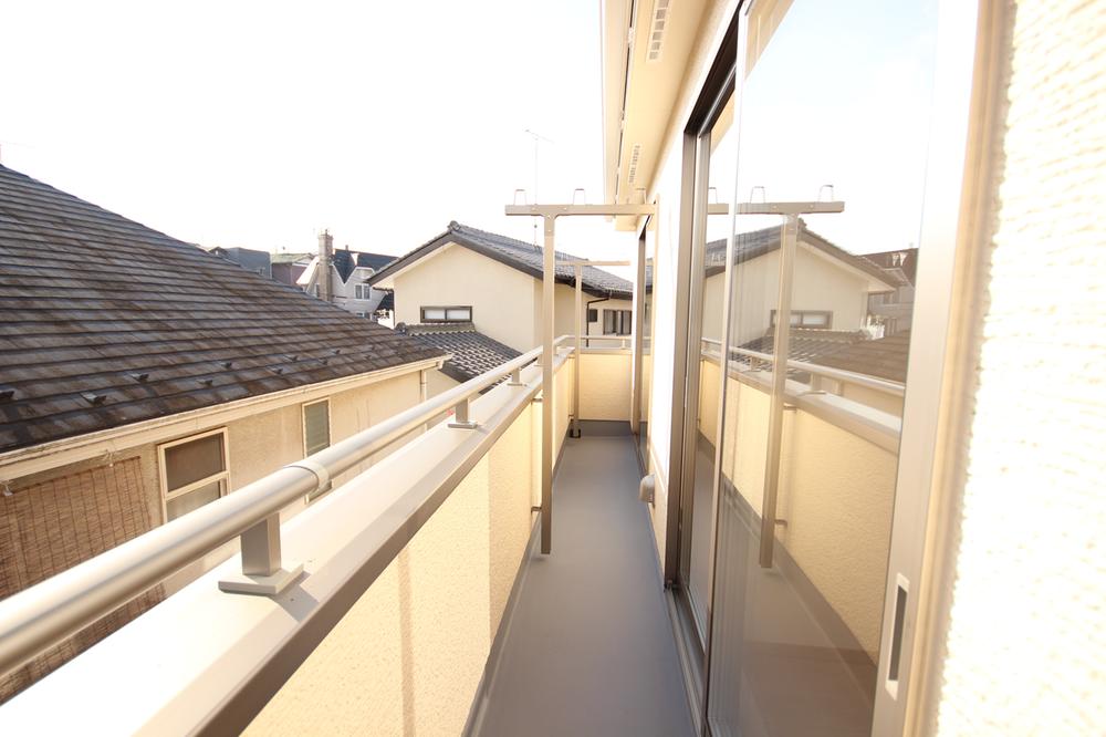 Balcony. Local (12 May 2013) Shooting