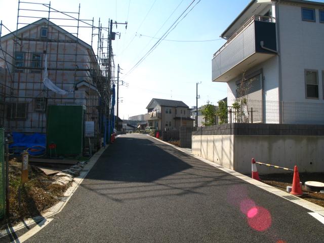 Local appearance photo. It is one after another planned construction