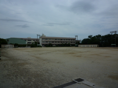 Junior high school. Ninomiya 160m until junior high school (junior high school)